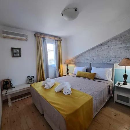1848 Historical Penthouse In Old Corfu By New Era